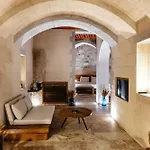 Millstone Cave 3* Üçhisar