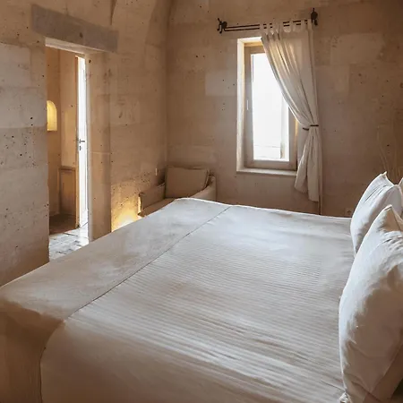 Otel Millstone Cave 3*