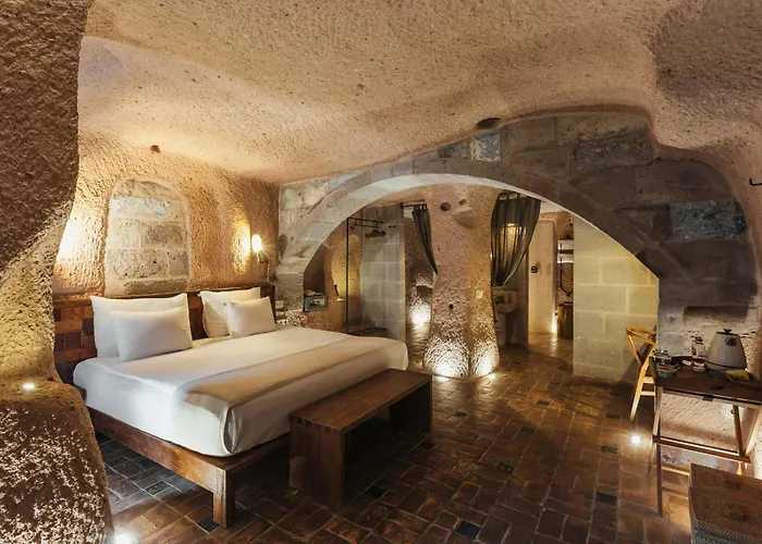 Millstone Cave Uchisar