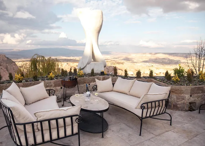 Hotel Millstone Cave